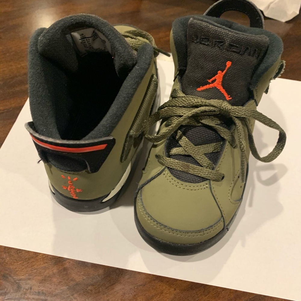 Travis Scott 6s Toddler sz 10c